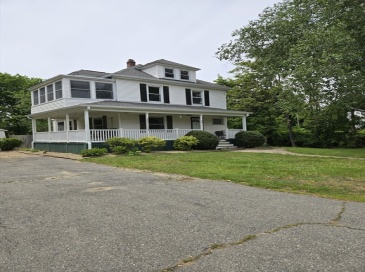 78 Cross Rd, Haverhill, Massachusetts, 3 Bedrooms Bedrooms, 6 Rooms Rooms,1 BathroomBathrooms,Residential,For Sale,Cross Rd,73530178