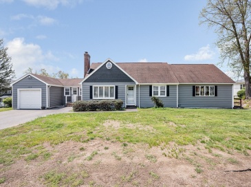 1470 Varnum Ave, Lowell, Massachusetts, 3 Bedrooms Bedrooms, 7 Rooms Rooms,3 BathroomsBathrooms,Residential,For Sale,Varnum Ave,73517087