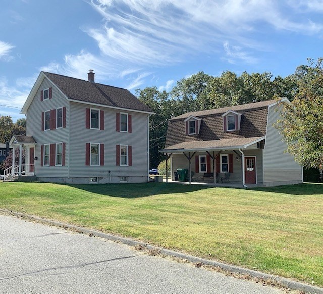 128 Ann St, Chicopee, Massachusetts, 2 Bedrooms Bedrooms, 5 Rooms Rooms,2 BathroomsBathrooms,Residential,For Sale,Ann St,73470260