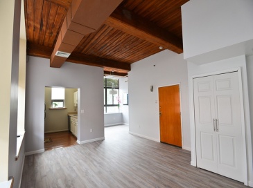 10 Linwood St, Malden, Massachusetts, 2 Bedrooms Bedrooms, 4 Rooms Rooms,1.5 BathroomsBathrooms,Residential Lease,For Rent,Linwood St,73515008