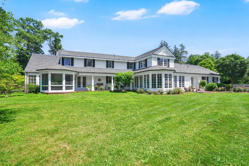 212 Springfield St, Wilbraham, Massachusetts, 4 Bedrooms Bedrooms, 12 Rooms Rooms,2.5 BathroomsBathrooms,Residential,For Sale,Springfield St,73544240