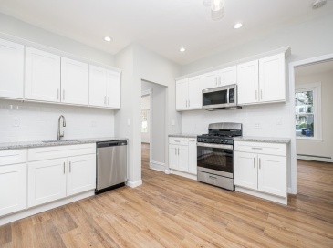 39 Perry St, Brookline, Massachusetts, 2 Bedrooms Bedrooms, 6 Rooms Rooms,1 BathroomBathrooms,Residential Lease,For Rent,Perry St,73548121 39 Perry St, Brookline, Massachusetts, 2 Bedrooms Bedrooms, 6 Rooms Rooms,1 BathroomBathrooms,Residential Lease,For Rent,Perry St,73548121