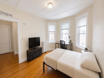 125 Park Dr, Boston, Massachusetts, 3 Rooms Rooms,1 BathroomBathrooms,Residential Lease,For Rent,Park Dr,73548147