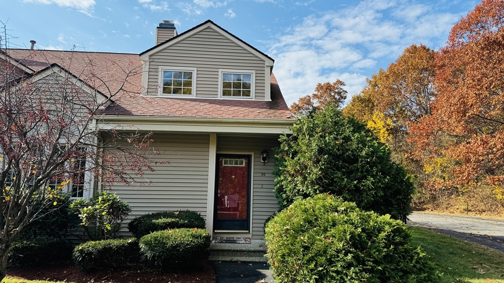 237 South Street, Shrewsbury, Massachusetts, 2 Bedrooms Bedrooms, 6 Rooms Rooms,2.5 BathroomsBathrooms,Residential Lease,For Rent,South Street,73548148