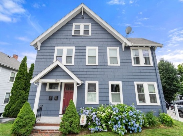 1504 Centre St, Boston, Massachusetts, 3 Bedrooms Bedrooms, 6 Rooms Rooms,2 BathroomsBathrooms,Residential Lease,For Rent,Centre St,73548157
