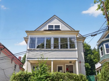 114 School St, Somerville, Massachusetts, 2 Bedrooms Bedrooms, 4 Rooms Rooms,1 BathroomBathrooms,Residential Lease,For Rent,School St,73548181
