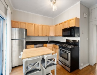 673 E 8th St, Boston, Massachusetts, 1 Bedroom Bedrooms, 3 Rooms Rooms,1 BathroomBathrooms,Residential Lease,For Rent,E 8th St,73548008