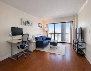 15 N Beacon St, Boston, Massachusetts, 2 Bedrooms Bedrooms, 4 Rooms Rooms,1.5 BathroomsBathrooms,Residential Lease,For Rent,N Beacon St,73548022