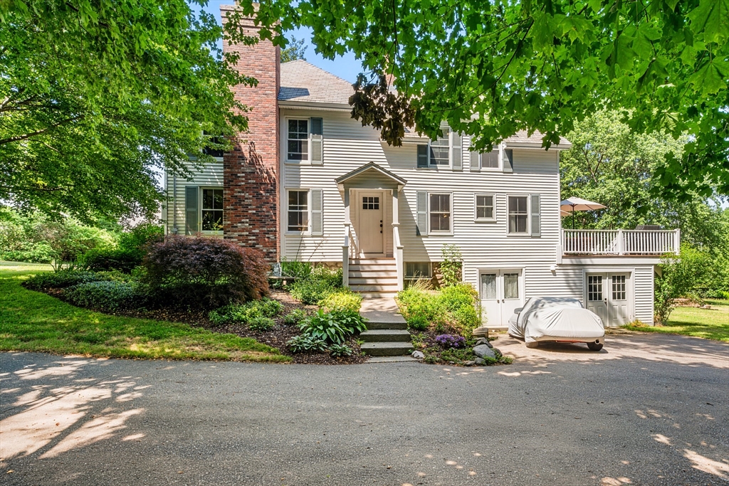 212 Prescott St, West Boylston, Massachusetts, 4 Bedrooms Bedrooms, 8 Rooms Rooms,2.5 BathroomsBathrooms,Residential,For Sale,Prescott St,73548030