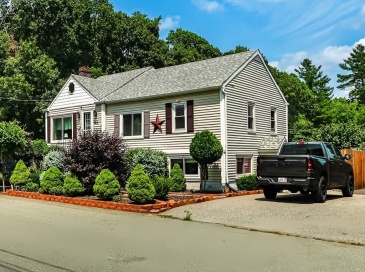 134 Bismark St, New Bedford, Massachusetts, 3 Bedrooms Bedrooms, 8 Rooms Rooms,2 BathroomsBathrooms,Residential Income,For Sale,Bismark St,73548194 134 Bismark St, New Bedford, Massachusetts, 3 Bedrooms Bedrooms, 8 Rooms Rooms,2 BathroomsBathrooms,Residential Income,For Sale,Bismark St,73548194