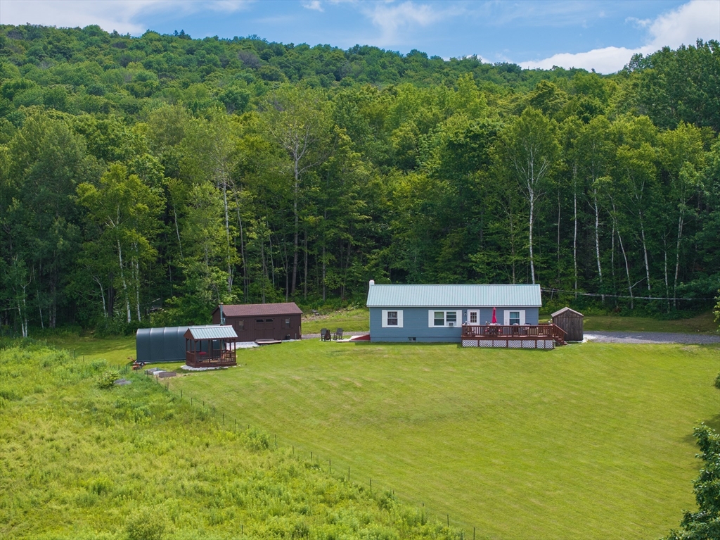 472 & 0 East Hoosac St, Adams, Massachusetts, 3 Bedrooms Bedrooms, 6 Rooms Rooms,2 BathroomsBathrooms,Residential,For Sale,East Hoosac St,73548213
