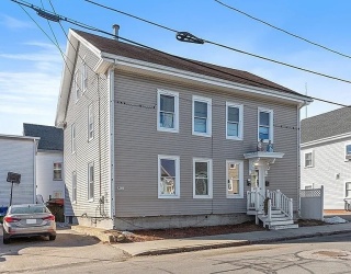 2 Grove St, Haverhill, Massachusetts, 8 Bedrooms Bedrooms, 13 Rooms Rooms,2 BathroomsBathrooms,Residential Income,For Sale,Grove St,73548160
