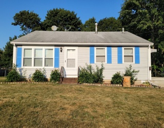 48 Taylor Ave, Brockton, Massachusetts, 3 Bedrooms Bedrooms, 5 Rooms Rooms,2 BathroomsBathrooms,Residential,For Sale,Taylor Ave,73548257