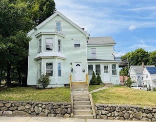 55 Rice St, Marlborough, Massachusetts, 4 Bedrooms Bedrooms, 10 Rooms Rooms,2 BathroomsBathrooms,Residential Income,For Sale,Rice St,73548267
