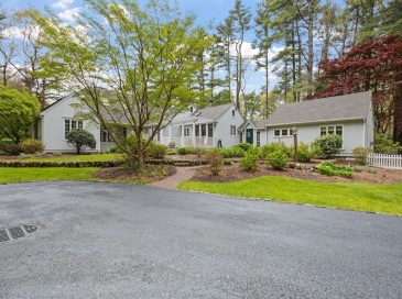 908 Main St, Norwell, Massachusetts, 4 Bedrooms Bedrooms, 10 Rooms Rooms,5 BathroomsBathrooms,Residential,For Sale,Main St,73548269 908 Main St, Norwell, Massachusetts, 4 Bedrooms Bedrooms, 10 Rooms Rooms,5 BathroomsBathrooms,Residential,For Sale,Main St,73548269