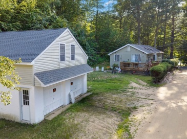 2 Roberts Park Rd, Holland, Massachusetts, 2 Bedrooms Bedrooms, 4 Rooms Rooms,1 BathroomBathrooms,Residential,For Sale,Roberts Park Rd,73548273 2 Roberts Park Rd, Holland, Massachusetts, 2 Bedrooms Bedrooms, 4 Rooms Rooms,1 BathroomBathrooms,Residential,For Sale,Roberts Park Rd,73548273
