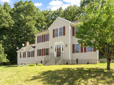 15 Marks Way, Maynard, Massachusetts, 4 Bedrooms Bedrooms, 8 Rooms Rooms,2.5 BathroomsBathrooms,Residential,For Sale,Marks Way,73548281 15 Marks Way, Maynard, Massachusetts, 4 Bedrooms Bedrooms, 8 Rooms Rooms,2.5 BathroomsBathrooms,Residential,For Sale,Marks Way,73548281