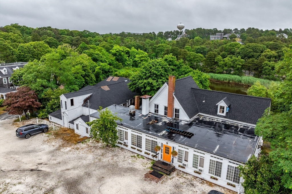 70 Main St., Wellfleet, Massachusetts, ,Commercial Sale,For Sale,Main St.,73548304