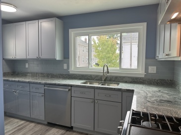 40-42 Walnut Street, Medford, Massachusetts, 2 Bedrooms Bedrooms, 5 Rooms Rooms,1 BathroomBathrooms,Residential Lease,For Rent,Walnut Street,73548319