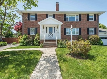 50 Lee Street, Stoneham, Massachusetts, 3 Bedrooms Bedrooms, 5 Rooms Rooms,2 BathroomsBathrooms,Residential Lease,For Rent,Lee Street,73548336 50 Lee Street, Stoneham, Massachusetts, 3 Bedrooms Bedrooms, 5 Rooms Rooms,2 BathroomsBathrooms,Residential Lease,For Rent,Lee Street,73548336