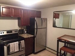 10 Springer Street, Boston, Massachusetts, 1 Bedroom Bedrooms, 3 Rooms Rooms,1 BathroomBathrooms,Residential Lease,For Rent,Springer Street,73548360
