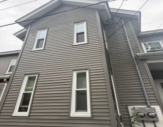 1 Rockdale, Lowell, Massachusetts, 3 Bedrooms Bedrooms, 5 Rooms Rooms,1 BathroomBathrooms,Residential Lease,For Rent,Rockdale,73548373