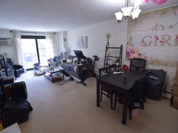80 Pleasant, Brookline, Massachusetts, 1 Bedroom Bedrooms, 2 Rooms Rooms,1 BathroomBathrooms,Residential Lease,For Rent,Pleasant,73548375