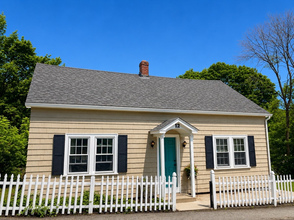 12 Denny Pl, Leicester, Massachusetts, 3 Bedrooms Bedrooms, 6 Rooms Rooms,1.5 BathroomsBathrooms,Residential,For Sale,Denny Pl,73533271