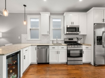 364 Meridian Street, Boston, Massachusetts, 3 Bedrooms Bedrooms, 5 Rooms Rooms,2 BathroomsBathrooms,Residential,For Sale,Meridian Street,73501385 364 Meridian Street, Boston, Massachusetts, 3 Bedrooms Bedrooms, 5 Rooms Rooms,2 BathroomsBathrooms,Residential,For Sale,Meridian Street,73501385