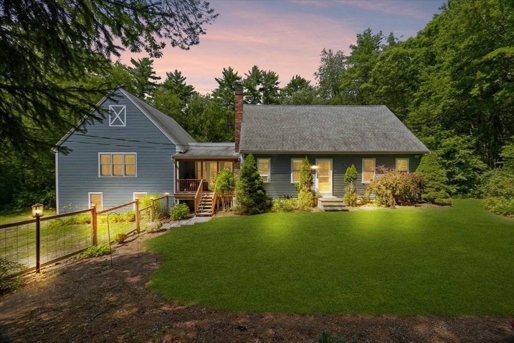 107 Doctor Braley, Freetown, Massachusetts, 3 Bedrooms Bedrooms, 9 Rooms Rooms,2 BathroomsBathrooms,Residential,For Sale,Doctor Braley,73548390