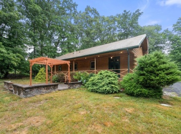 56 Parmenter Ln, North Attleboro, Massachusetts, 3 Bedrooms Bedrooms, 7 Rooms Rooms,2 BathroomsBathrooms,Residential Lease,For Rent,Parmenter Ln,73548400 56 Parmenter Ln, North Attleboro, Massachusetts, 3 Bedrooms Bedrooms, 7 Rooms Rooms,2 BathroomsBathrooms,Residential Lease,For Rent,Parmenter Ln,73548400