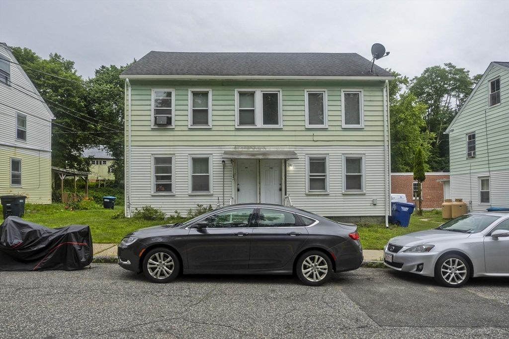 3157-3159 Main Street, Palmer, Massachusetts, 5 Bedrooms Bedrooms, 12 Rooms Rooms,2 BathroomsBathrooms,Residential Income,For Sale,Main Street,73548479