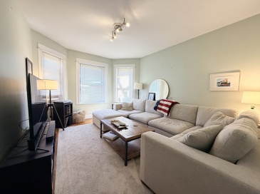 316 Summit Ave, Boston, Massachusetts, 2 Bedrooms Bedrooms, 4 Rooms Rooms,1 BathroomBathrooms,Residential Lease,For Rent,Summit Ave,73548480