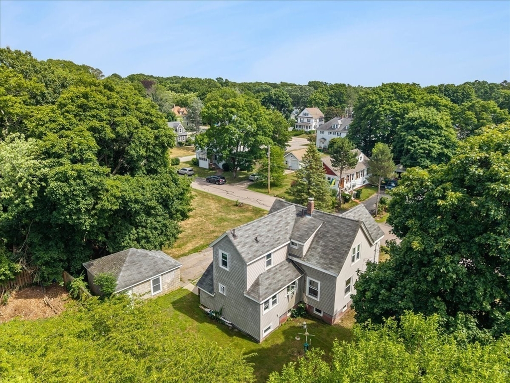 88 Cottage St, Mansfield, Massachusetts, 4 Bedrooms Bedrooms, 7 Rooms Rooms,1.5 BathroomsBathrooms,Residential,For Sale,Cottage St,73548491