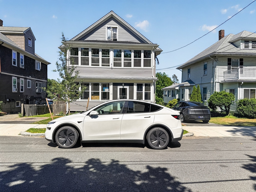 20-22 Euclid Ave, Quincy, Massachusetts, 2 Bedrooms Bedrooms, 6 Rooms Rooms,1 BathroomBathrooms,Residential Lease,For Rent,Euclid Ave,73548497