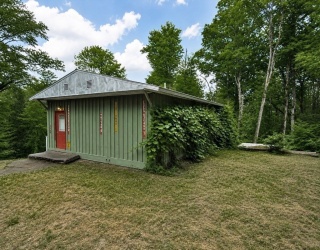 69 Cummington Rd, Worthington, Massachusetts, 1 Bedroom Bedrooms, 4 Rooms Rooms,2 BathroomsBathrooms,Residential,For Sale,Cummington Rd,73548505