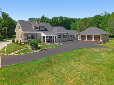 67 Lower Gore Rd, Webster, Massachusetts, 4 Bedrooms Bedrooms, 8 Rooms Rooms,2 BathroomsBathrooms,Residential,For Sale,Lower Gore Rd,73548516