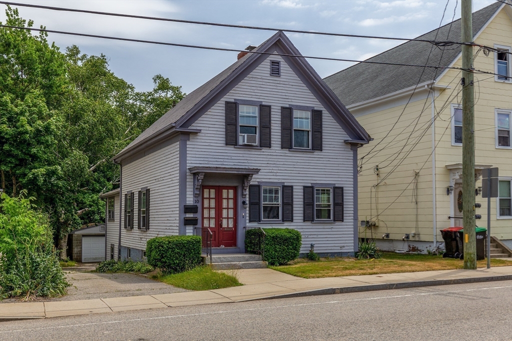 10 Samoset St, Plymouth, Massachusetts, 2 Bedrooms Bedrooms, 7 Rooms Rooms,2 BathroomsBathrooms,Residential Income,For Sale,Samoset St,73537114