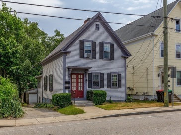 10 Samoset St, Plymouth, Massachusetts, 2 Bedrooms Bedrooms, 7 Rooms Rooms,2 BathroomsBathrooms,Residential Income,For Sale,Samoset St,73537114 10 Samoset St, Plymouth, Massachusetts, 2 Bedrooms Bedrooms, 7 Rooms Rooms,2 BathroomsBathrooms,Residential Income,For Sale,Samoset St,73537114