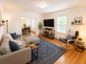 28 Mechanic Street, Newton, Massachusetts, 2 Bedrooms Bedrooms, 6 Rooms Rooms,1 BathroomBathrooms,Residential Lease,For Rent,Mechanic Street,73548527