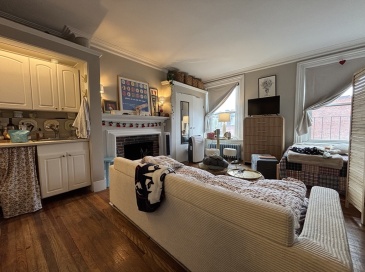 98 Charles St., Boston, Massachusetts, 1 Bedroom Bedrooms, ,Residential Lease,For Rent,Charles St.,73548747 98 Charles St., Boston, Massachusetts, 1 Bedroom Bedrooms, ,Residential Lease,For Rent,Charles St.,73548747