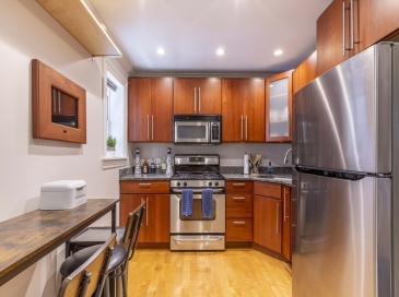 52 Cooper St., Boston, Massachusetts, 1 Bedroom Bedrooms, 3 Rooms Rooms,1 BathroomBathrooms,Residential Lease,For Rent,Cooper St.,73548549