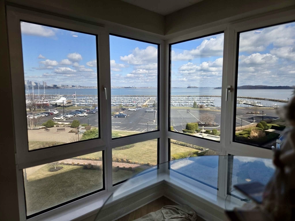 1001 Marina, Quincy, Massachusetts, 2 Bedrooms Bedrooms, 5 Rooms Rooms,2 BathroomsBathrooms,Residential Lease,For Rent,Marina,73548557