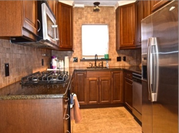 35 Lake Shore Ct., Boston, Massachusetts, 3 Bedrooms Bedrooms, 5 Rooms Rooms,2 BathroomsBathrooms,Residential Lease,For Rent,Lake Shore Ct.,73548598