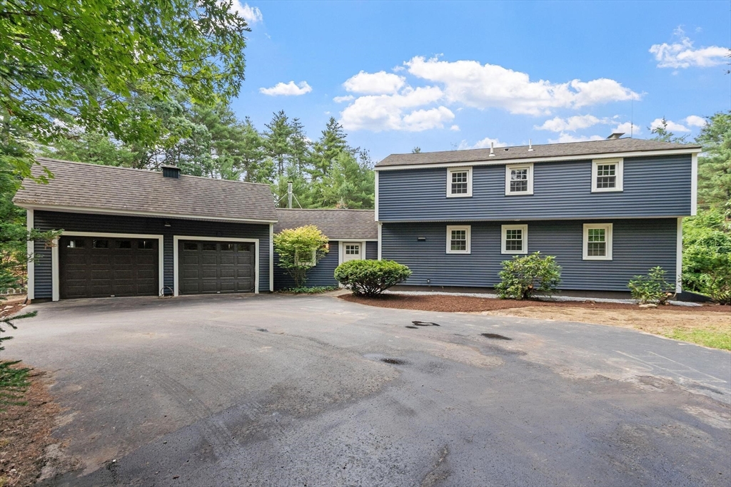 29 Tyler Rd, Townsend, Massachusetts, 3 Bedrooms Bedrooms, 8 Rooms Rooms,2 BathroomsBathrooms,Residential,For Sale,Tyler Rd,73548658