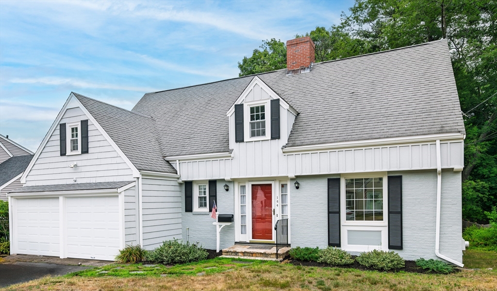 164 Candia St., Weymouth, Massachusetts, 3 Bedrooms Bedrooms, 7 Rooms Rooms,1.5 BathroomsBathrooms,Residential,For Sale,Candia St.,73548673