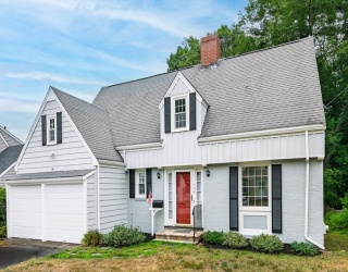 164 Candia St., Weymouth, Massachusetts, 3 Bedrooms Bedrooms, 7 Rooms Rooms,1.5 BathroomsBathrooms,Residential,For Sale,Candia St.,73548673