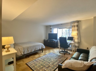 287 Harvard, Cambridge, Massachusetts, 3 Rooms Rooms,1 BathroomBathrooms,Residential Lease,For Rent,Harvard,73548680