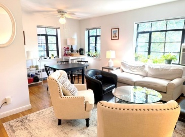69 Strathmore Rd, Boston, Massachusetts, 2 Bedrooms Bedrooms, 5 Rooms Rooms,1 BathroomBathrooms,Residential Lease,For Rent,Strathmore Rd,73548694