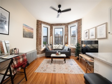 111 Jersey St., Boston, Massachusetts, 1 Bedroom Bedrooms, 3 Rooms Rooms,1 BathroomBathrooms,Residential,For Sale,Jersey St.,73548702